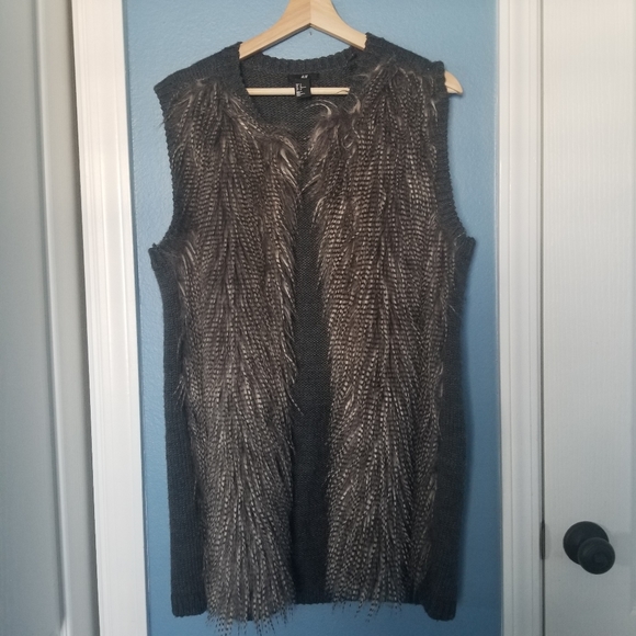 H&M Jackets & Blazers - H&M faux ostrich vest (M)